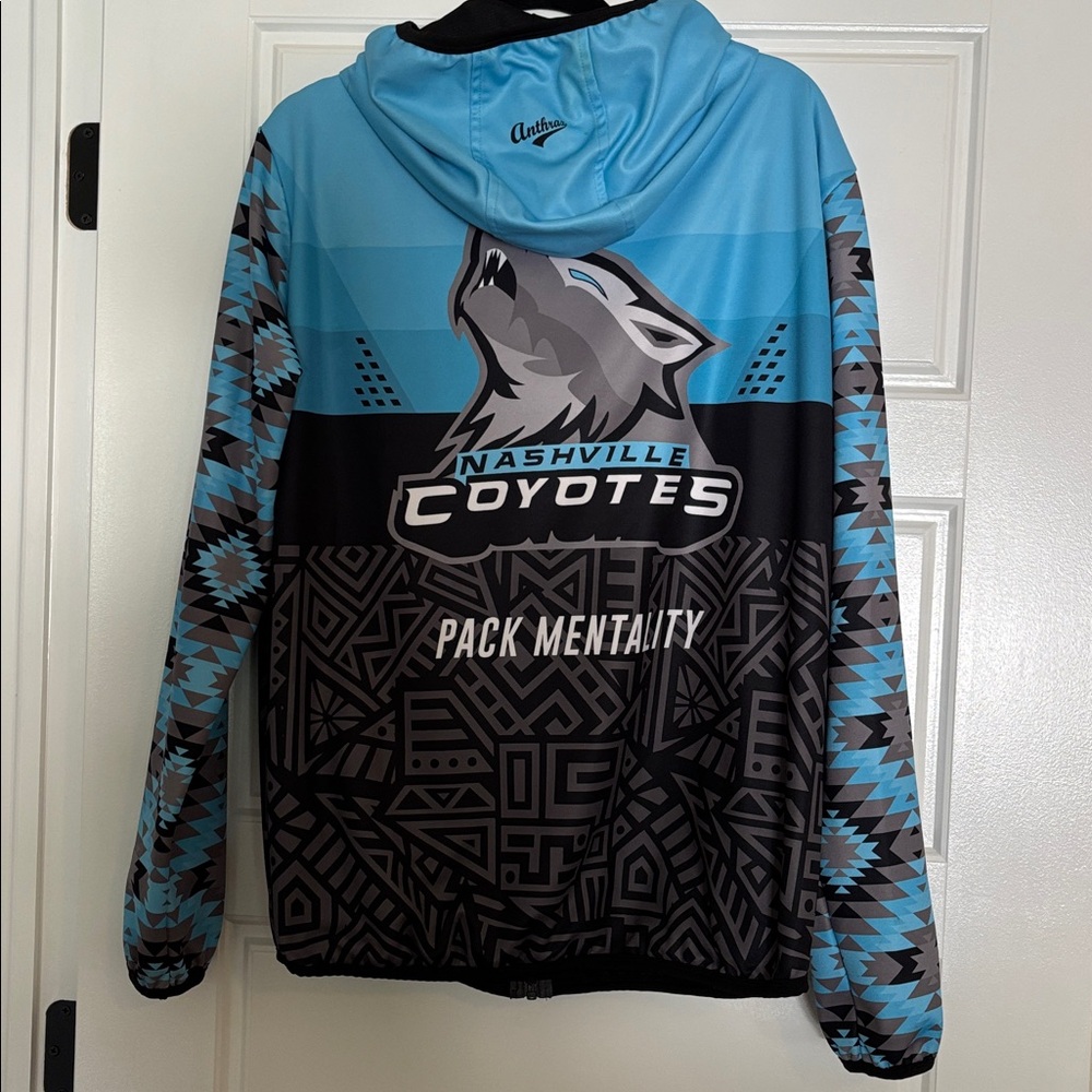 Men’s jacket - Picture 2 of 3